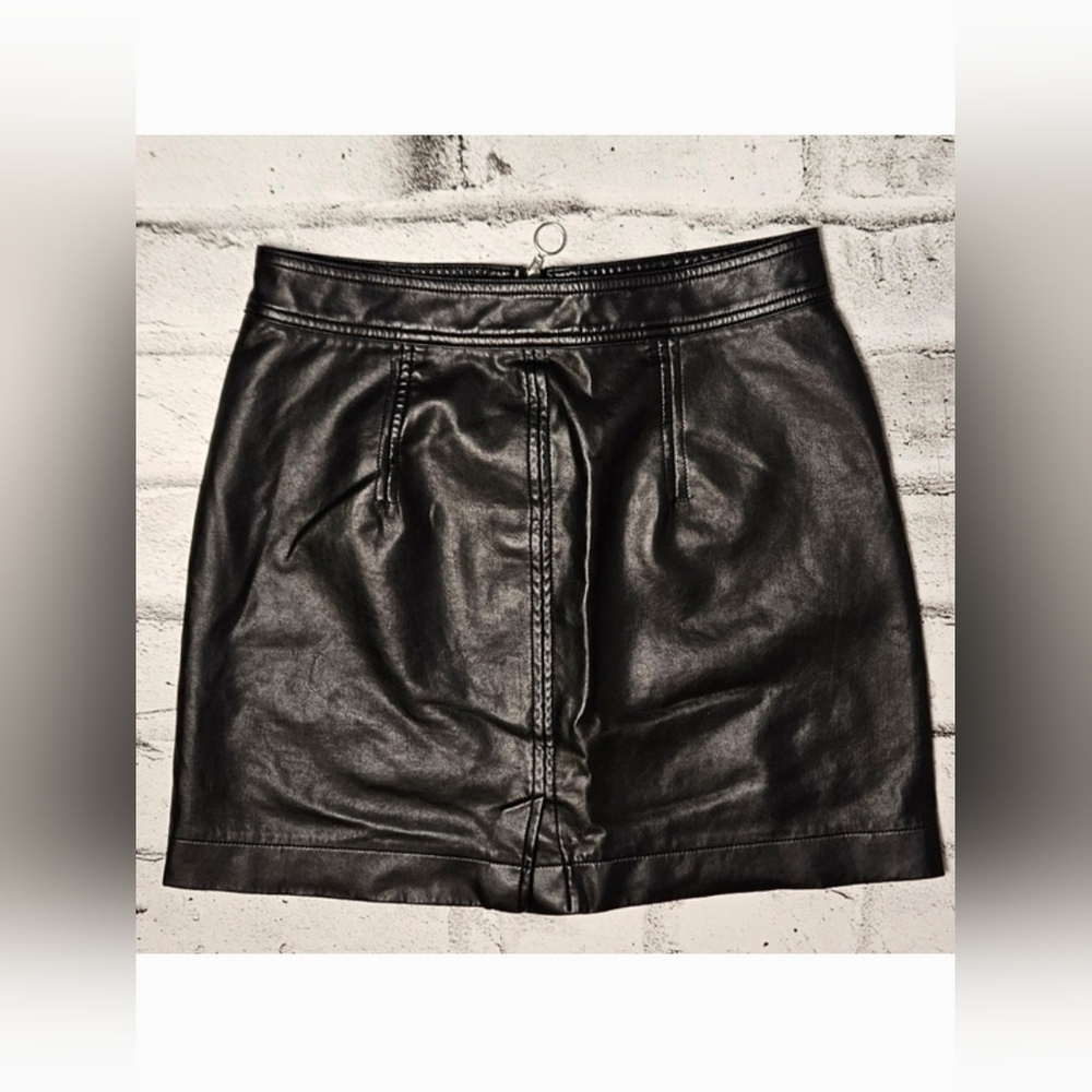 Wilfred Free Faux Leather Mini Skirt Black Aritzia Size 4